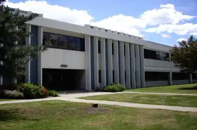 3050 Harvester Road Burlington Ontario L7N 3J1