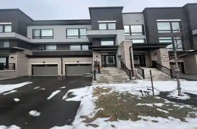 784 Heathrow Path Oshawa Ontario L1L 0K9