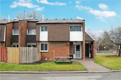 101 Dovedale Drive Unit# 29 Whitby Ontario L1N 1Z7